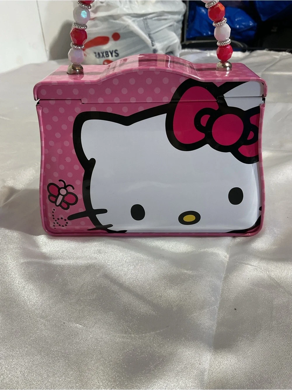 Hello Kitty Pink Tin Purse with Beaded Handle